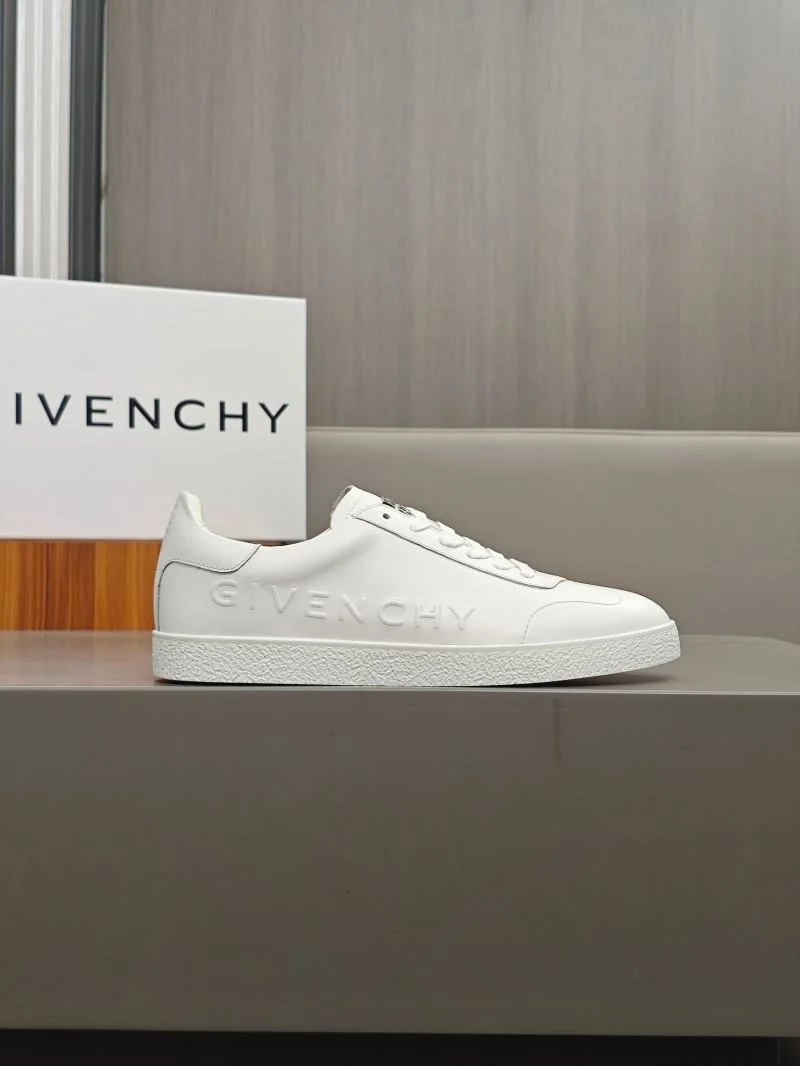 Givenchy Shoes Versatile 14070