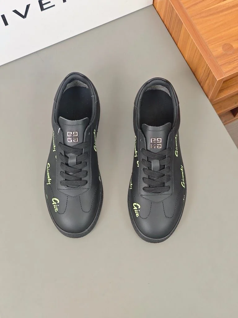 Givenchy Shoes TechFriendly 14066