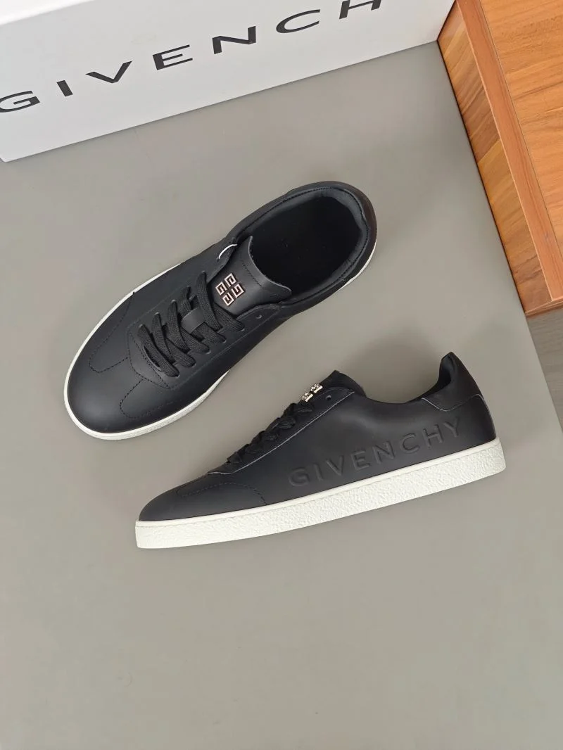 Tailored Givenchy Shoes 14064