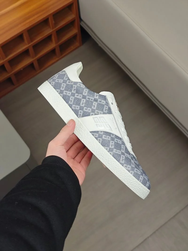 Packable Givenchy Shoes 14126