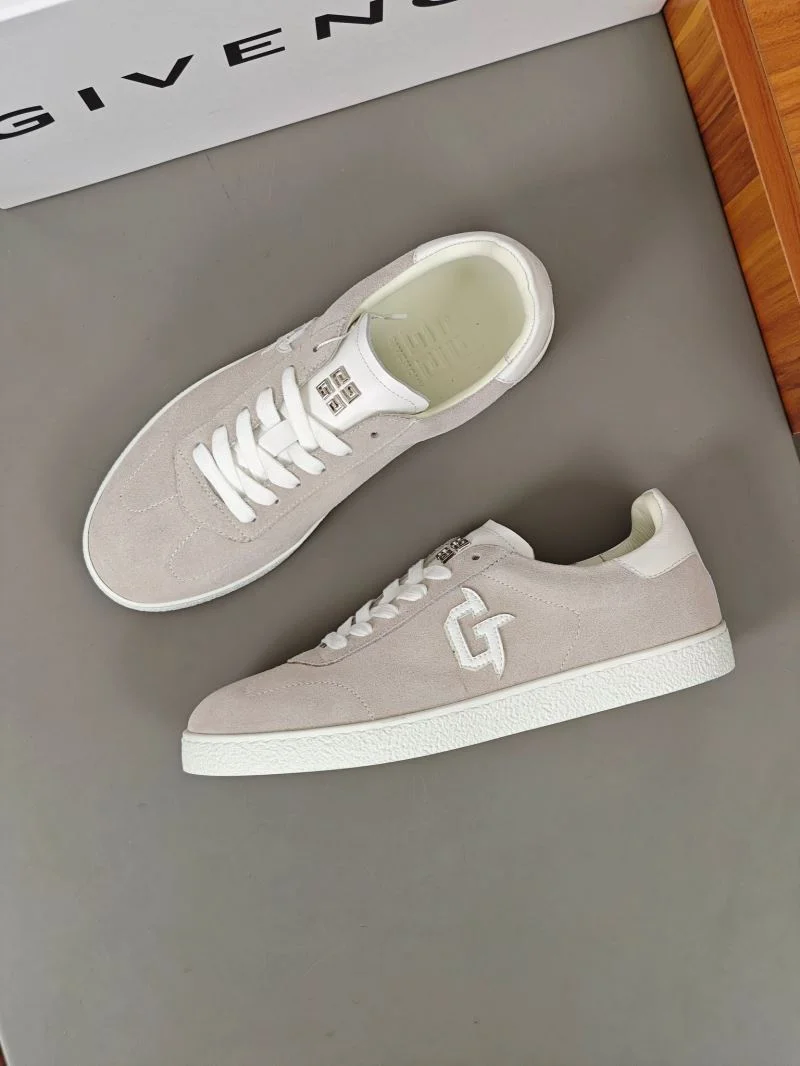 Sleek Givenchy Shoes 14063