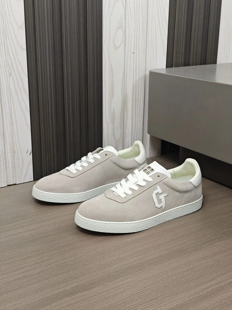 Sleek Givenchy Shoes 14063