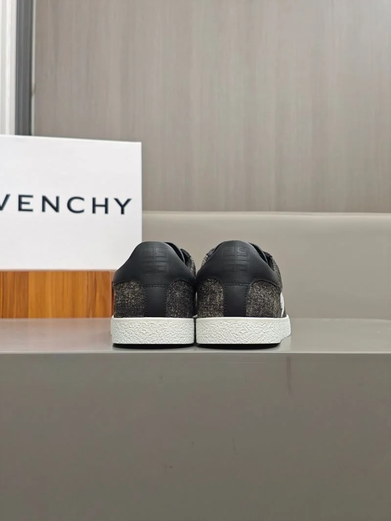 Elegant Givenchy Shoes 14058
