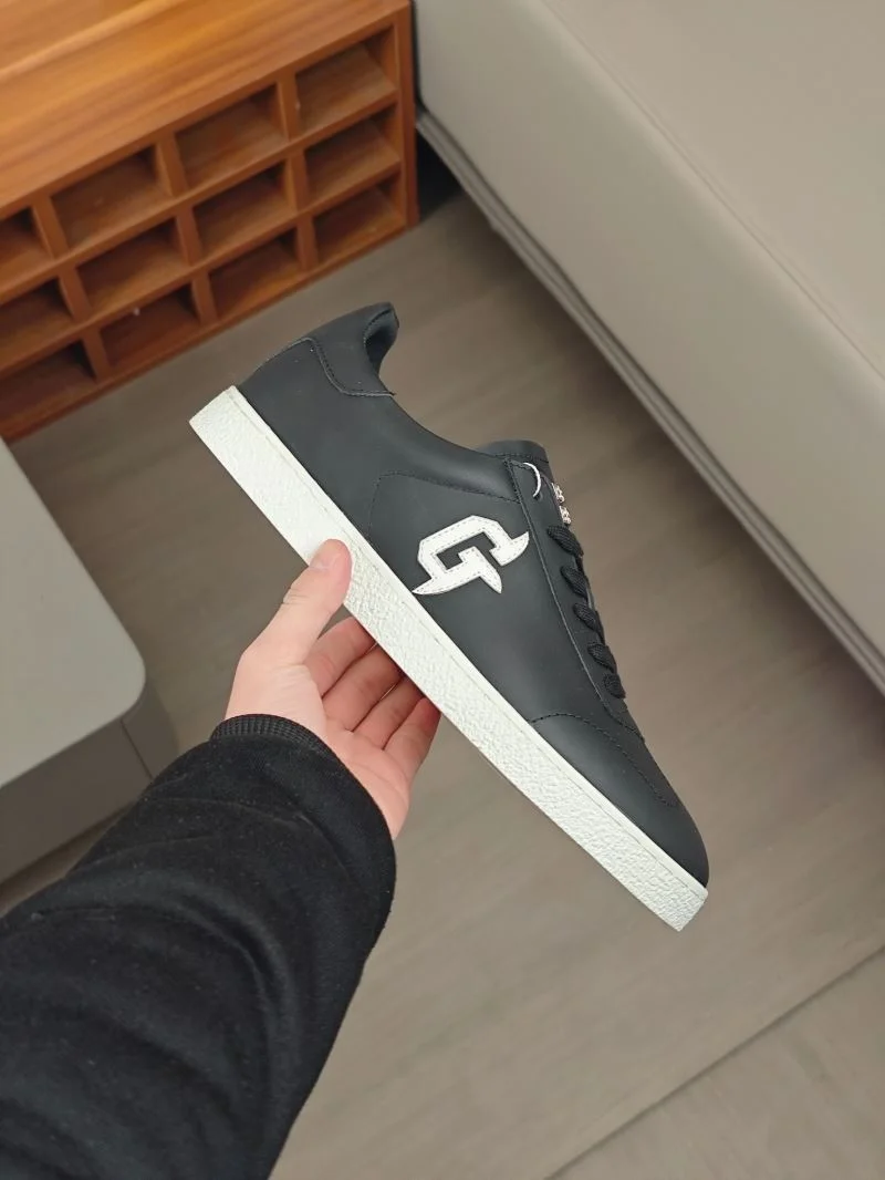 Tailored Givenchy Shoes 14054