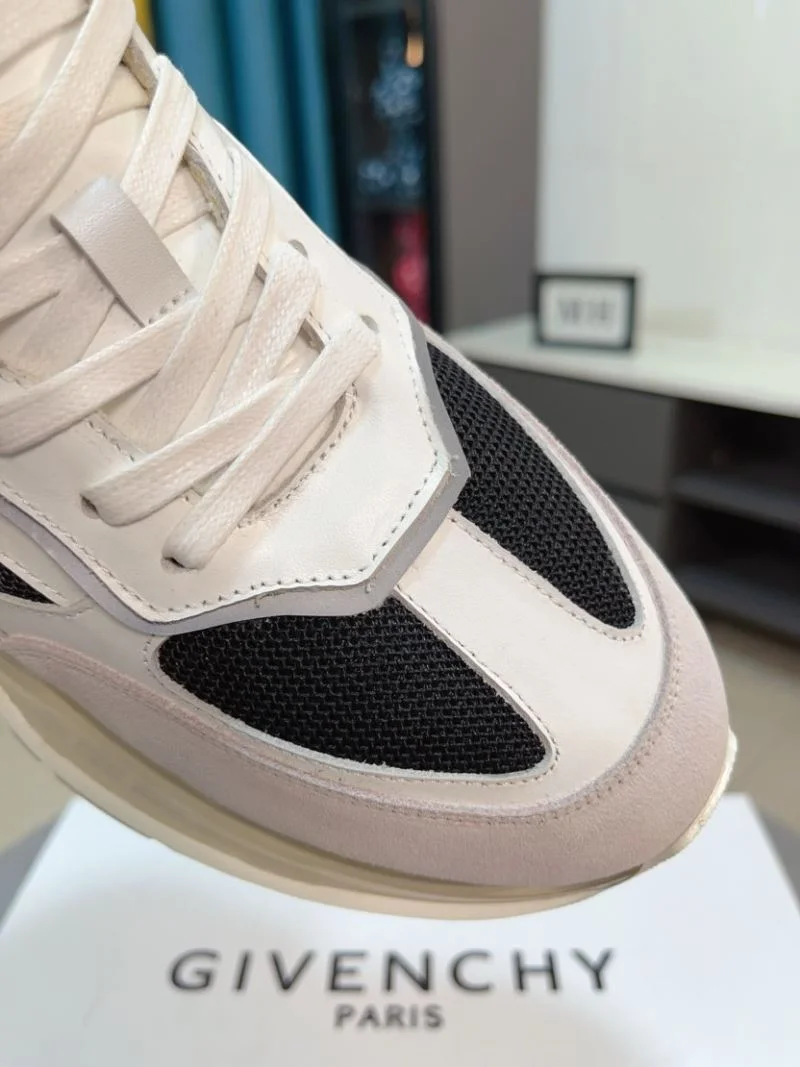 TimelessDesign Givenchy Shoes 14045