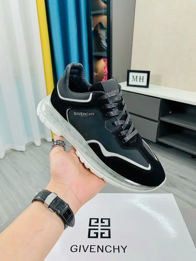 Seasonal Givenchy Shoes 14055