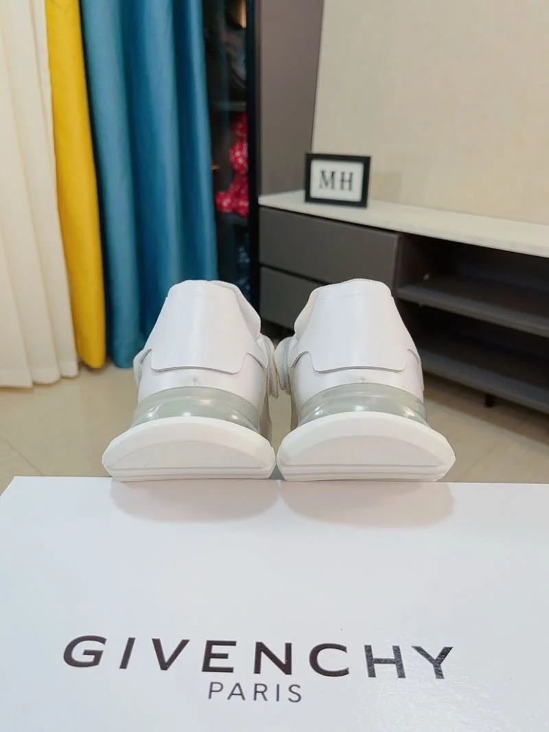 Givenchy Shoes FashionForward 14047