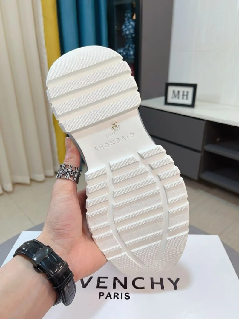 MoistureWicking Givenchy Shoes 14042