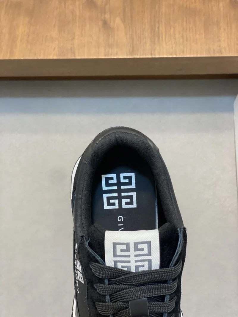 Givenchy Shoes Packable 14028