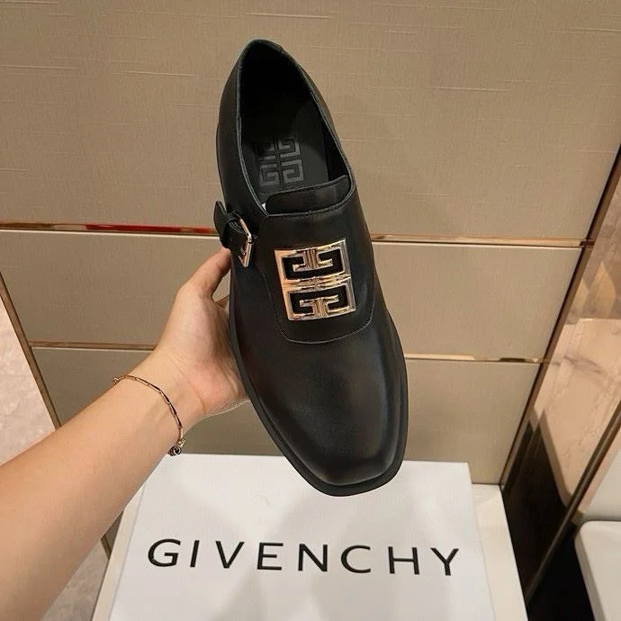 Elegant Givenchy Shoes 14022