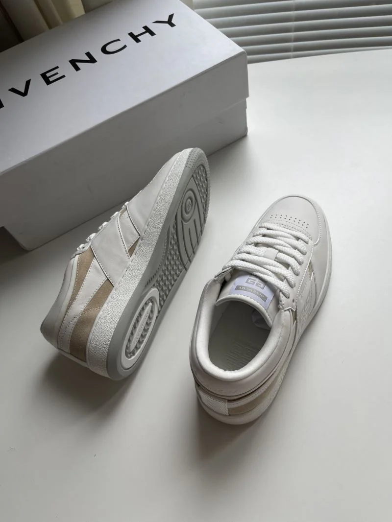 Givenchy Shoes Sporty 14021