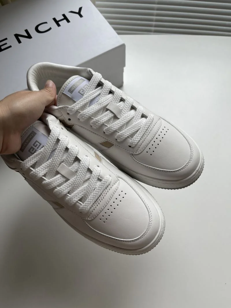 Givenchy Shoes Sporty 14021