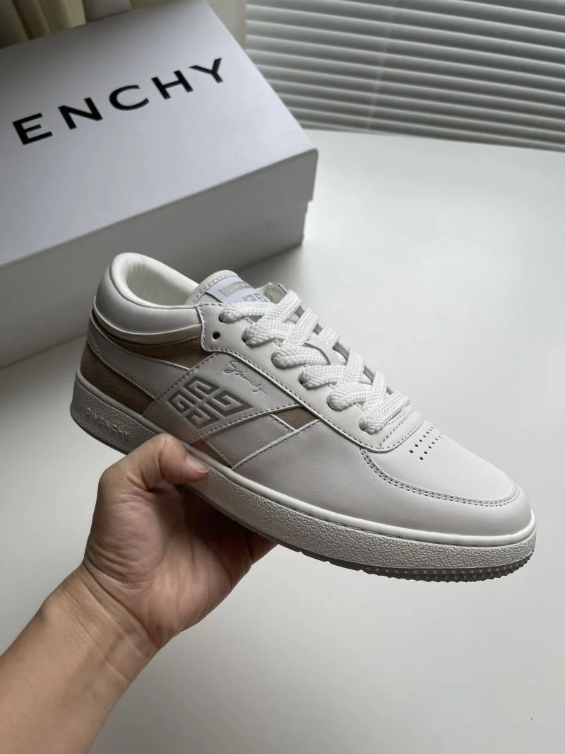Givenchy Shoes Sporty 14021