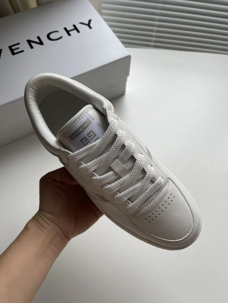 Givenchy Shoes Sporty 14021