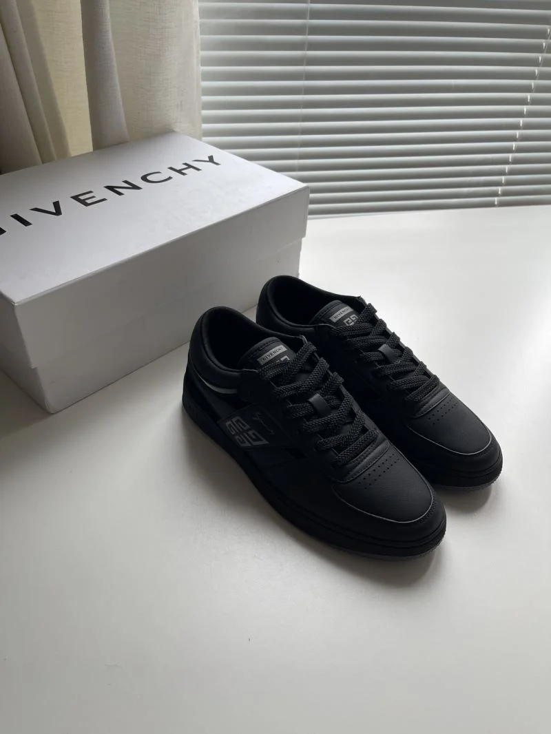 Givenchy Shoes Sporty 14027