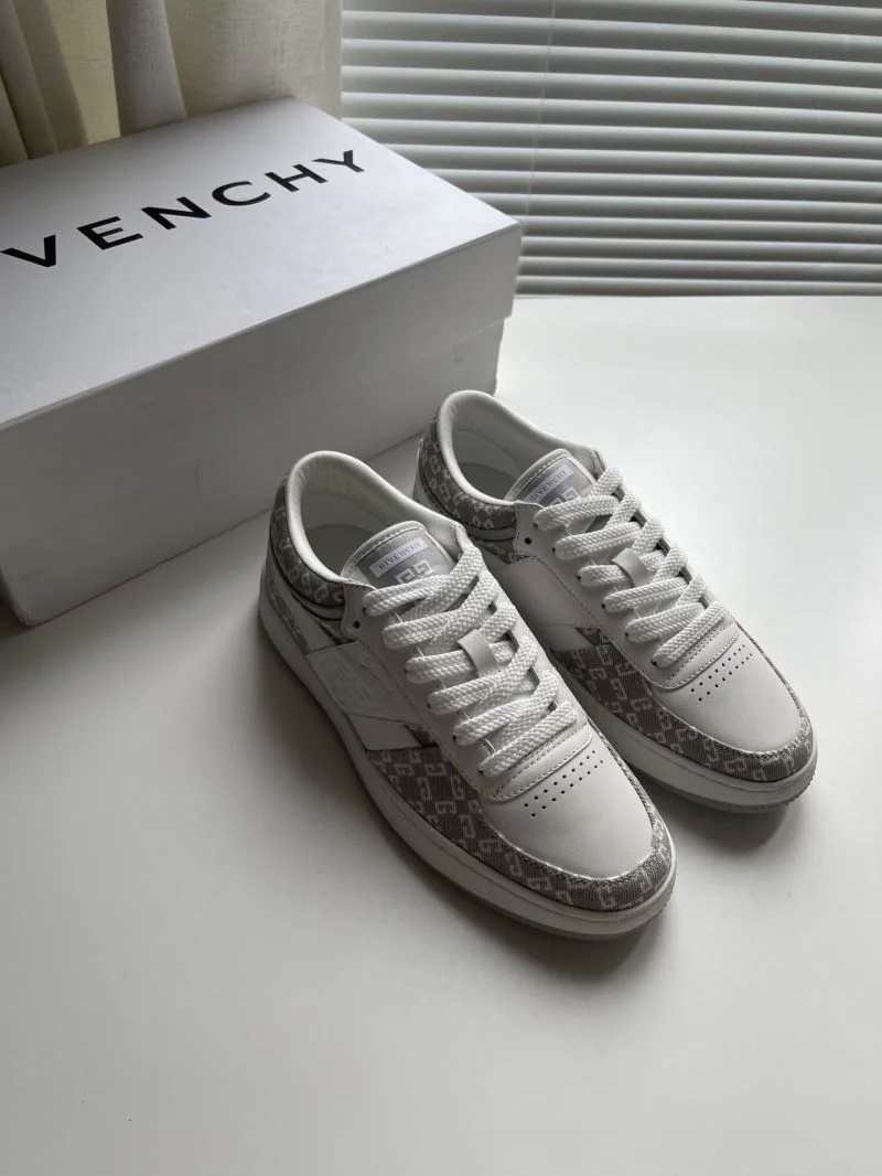 MoistureWicking Givenchy Shoes 14019