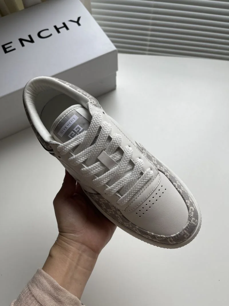 MoistureWicking Givenchy Shoes 14019