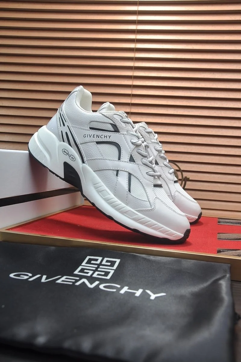 SoftTouch Givenchy Shoes 14018