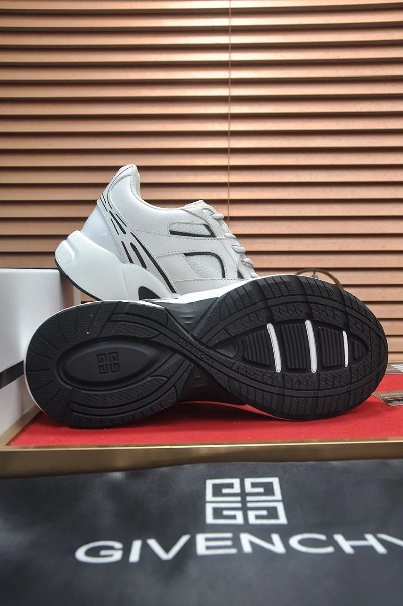 SoftTouch Givenchy Shoes 14018