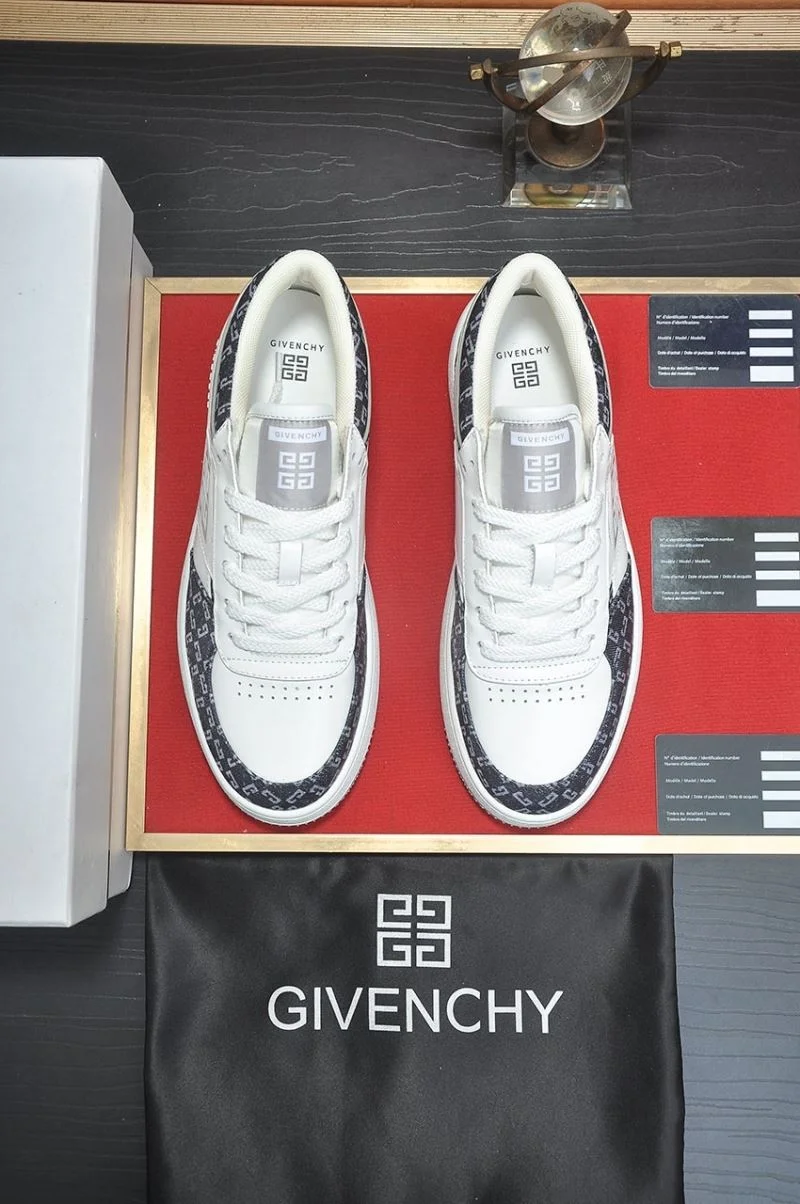 Givenchy Shoes UrbanStyle 14025