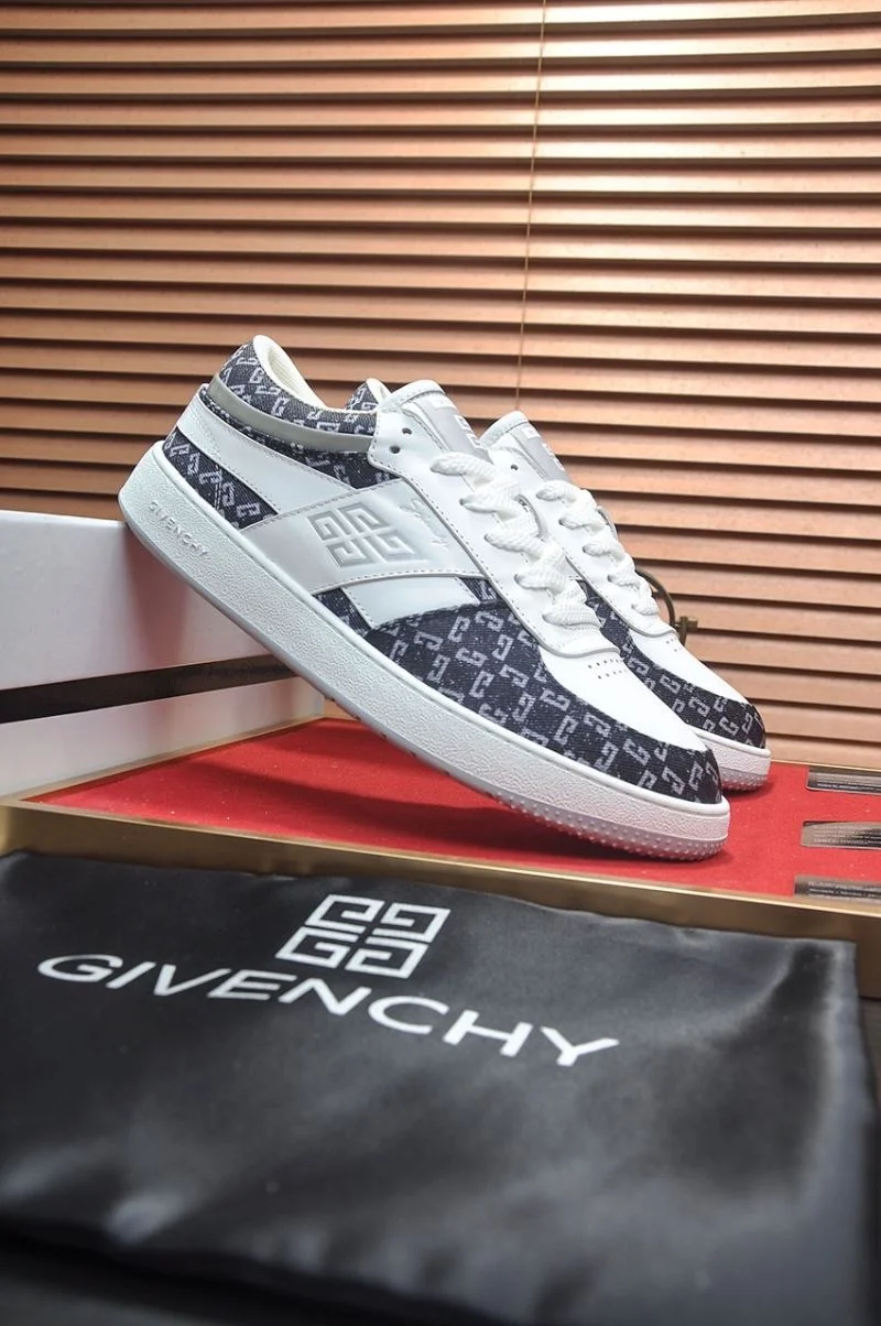Givenchy Shoes UrbanStyle 14025