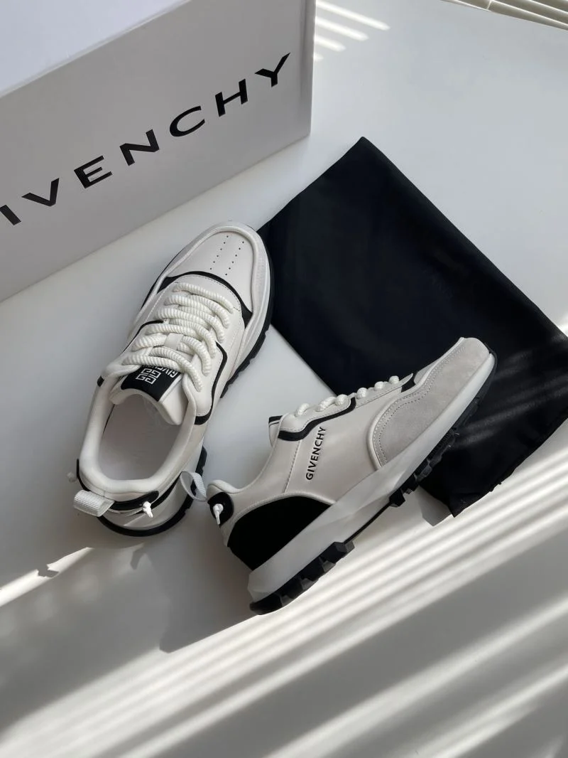 WaterResistant Givenchy Shoes 13984