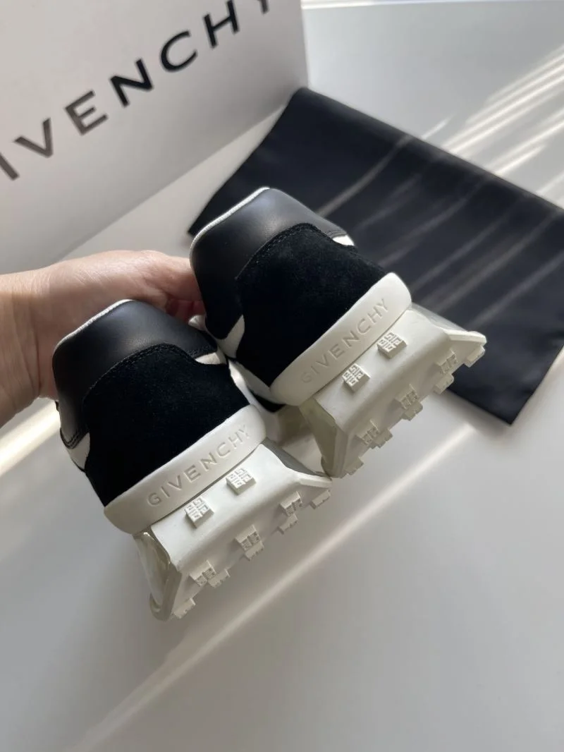 AllSeason Givenchy Shoes 14008