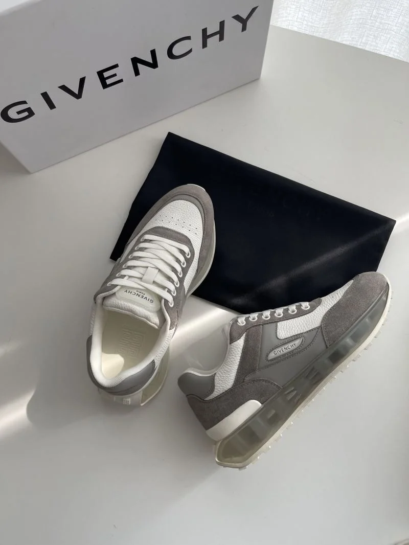 SoftTouch Givenchy Shoes 14034