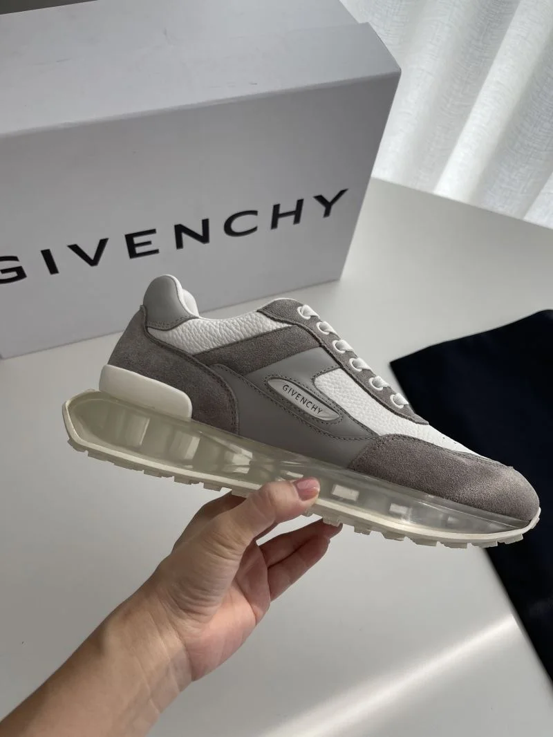 SoftTouch Givenchy Shoes 14034