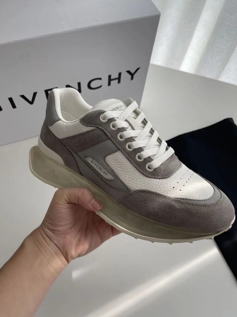 SoftTouch Givenchy Shoes 14034