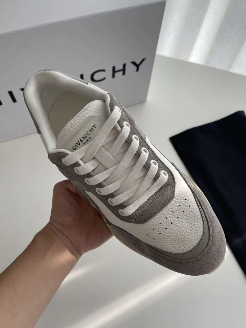 SoftTouch Givenchy Shoes 14034
