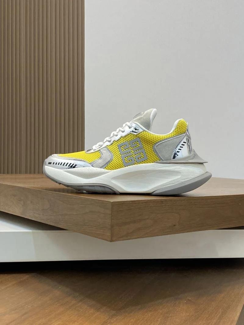 Sporty Givenchy Shoes 14095