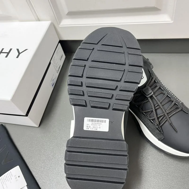 TechFriendly Givenchy Shoes 13967