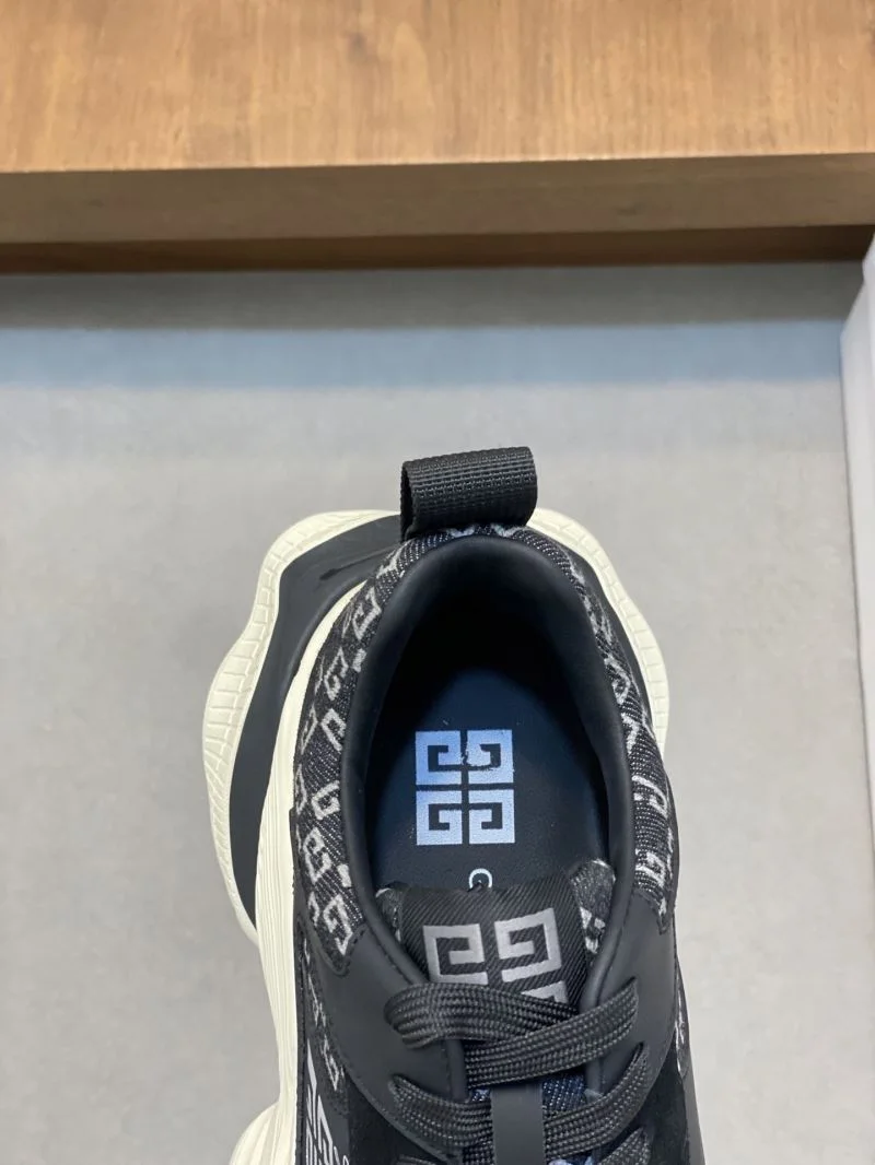 Givenchy Shoes Classic 13953