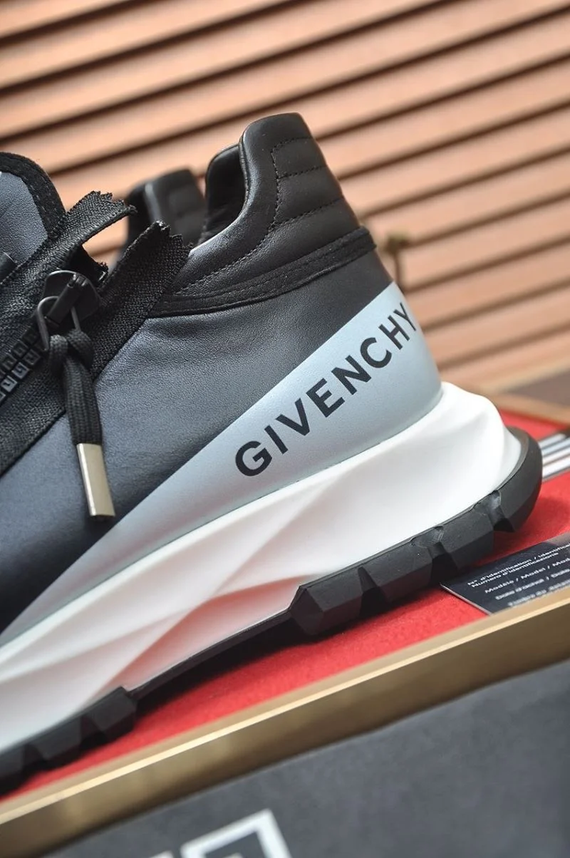 MoistureWicking Givenchy Shoes 13950