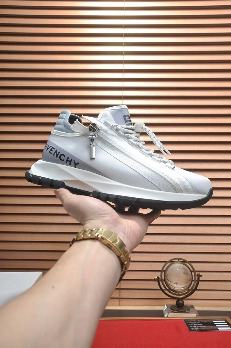MoistureWicking Givenchy Shoes 13962
