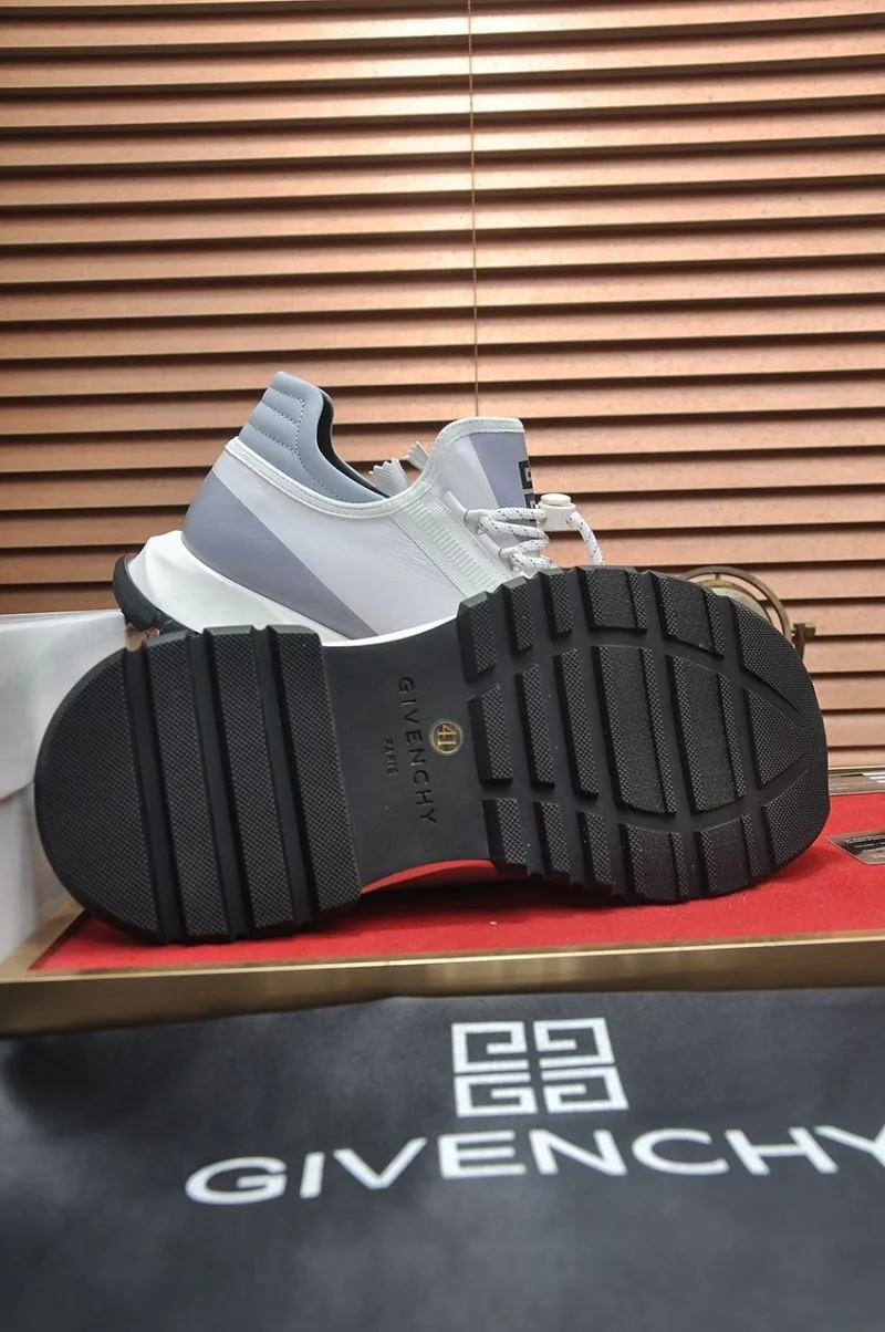 MoistureWicking Givenchy Shoes 13962