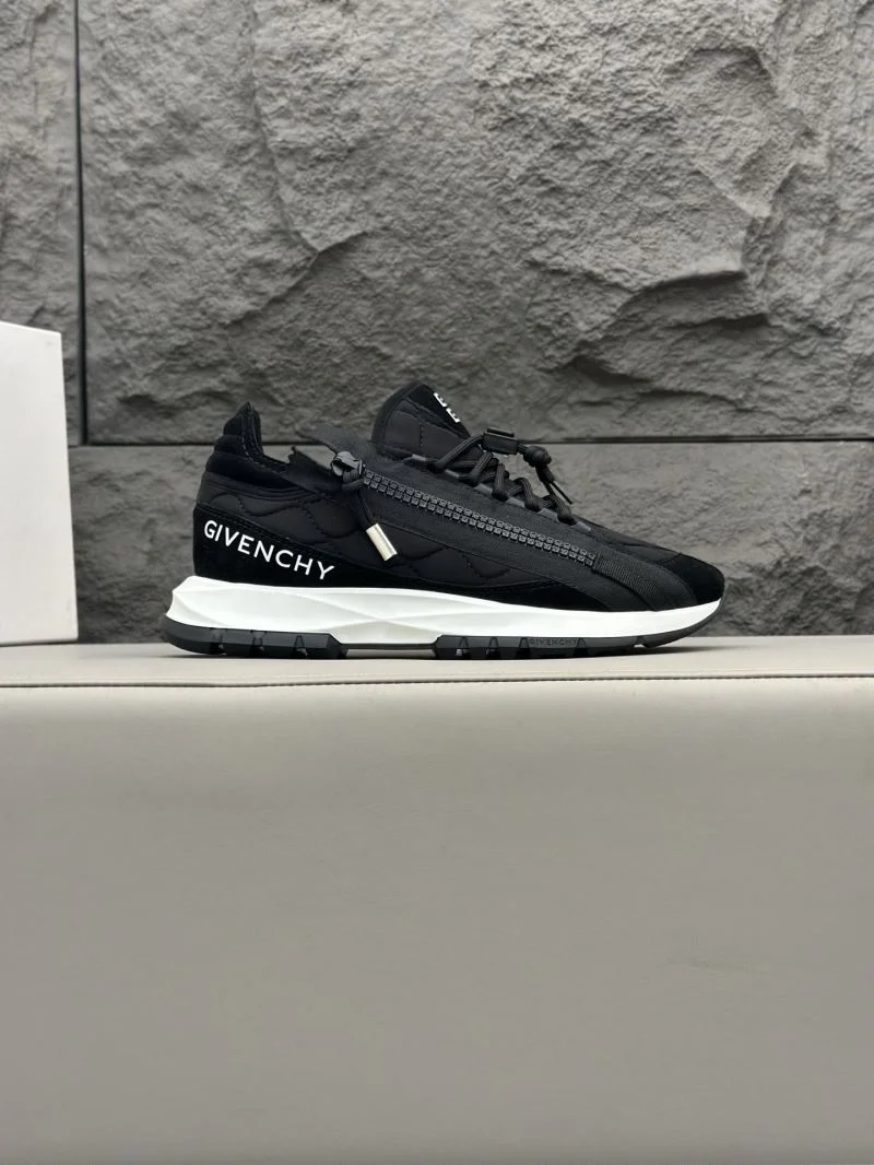 Sporty Givenchy Shoes 13942