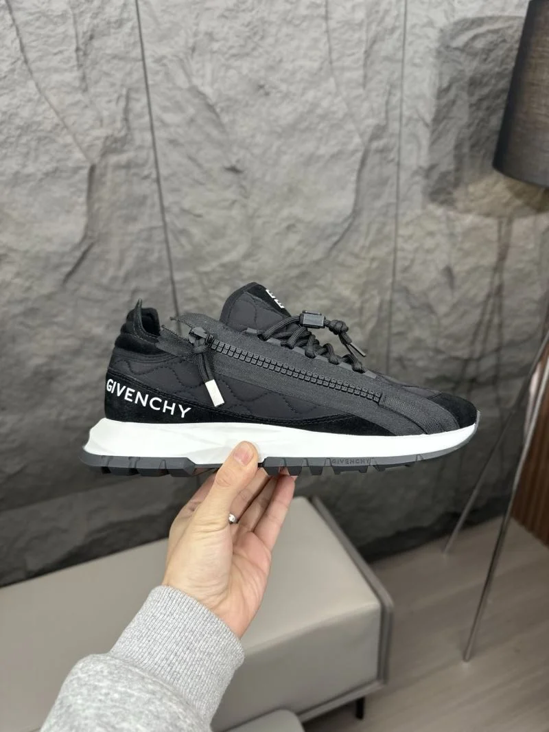 Sporty Givenchy Shoes 13942