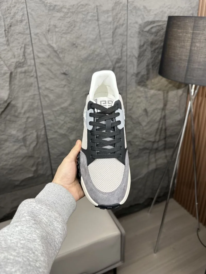 Lightweight Givenchy Shoes 13944