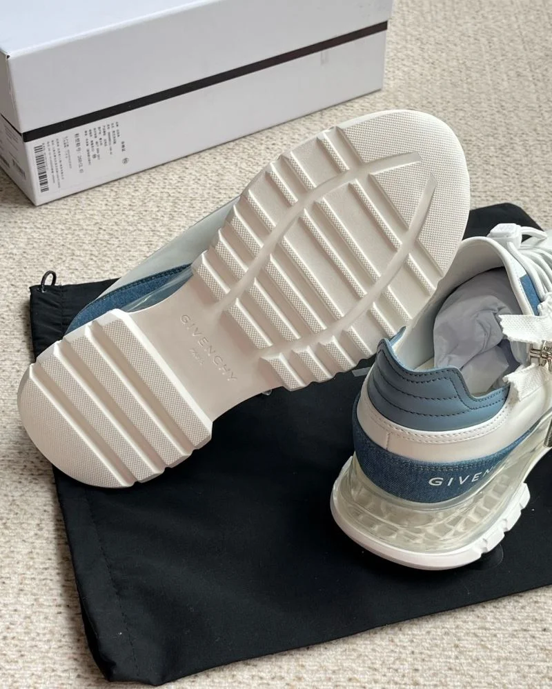 WrinkleFree Givenchy Shoes 13909