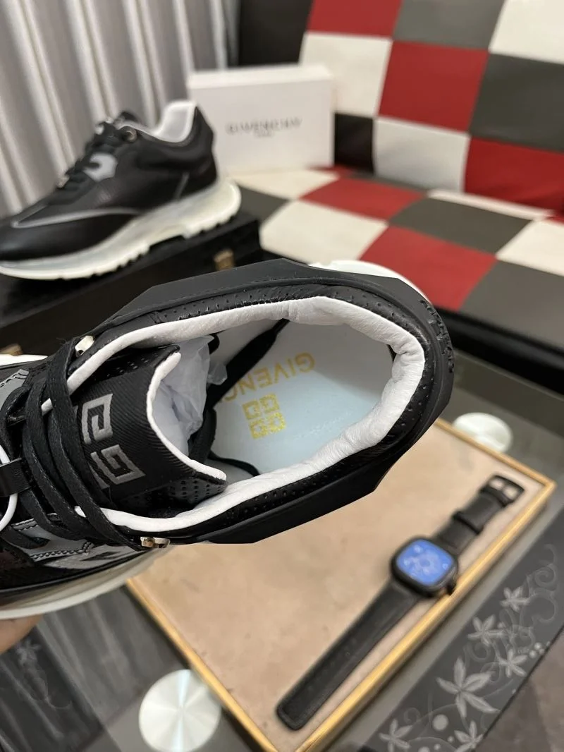 WaterResistant Givenchy Shoes 13966