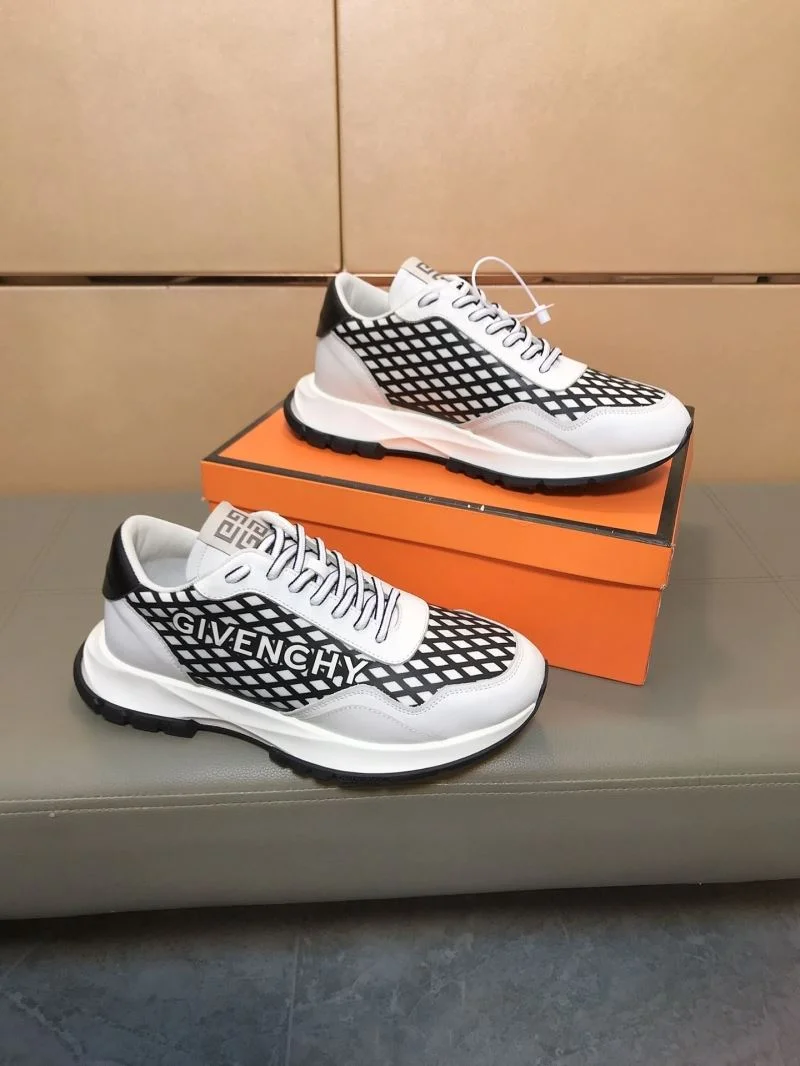 WellDesigned Givenchy Shoes 13891