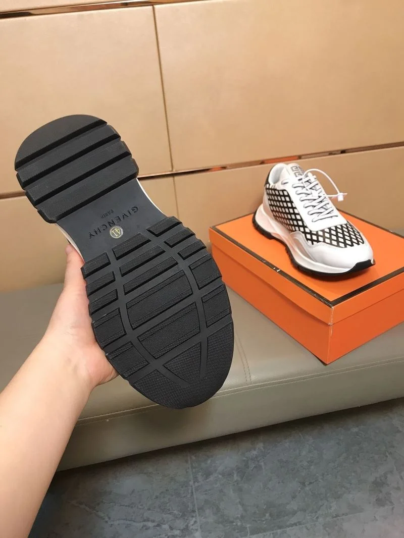 WellDesigned Givenchy Shoes 13891