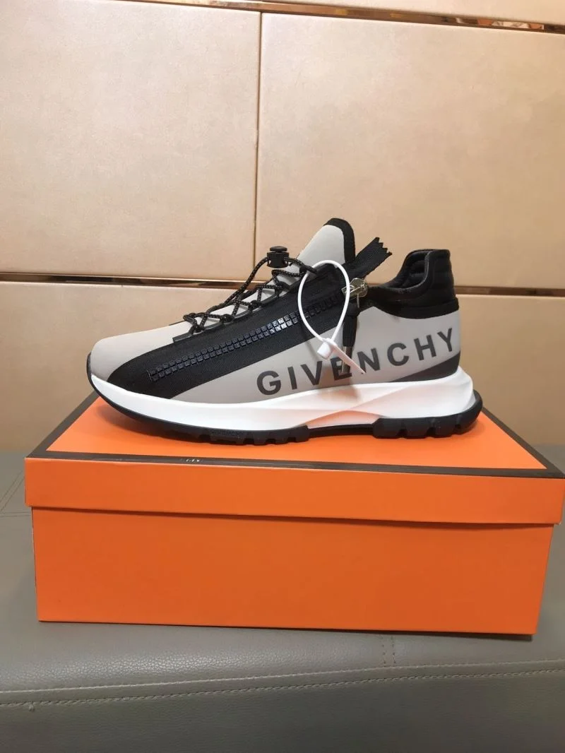 Functional Givenchy Shoes 13876