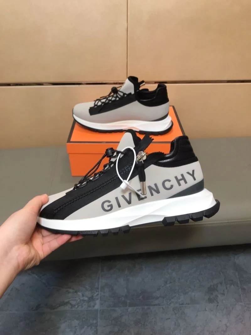 Functional Givenchy Shoes 13876