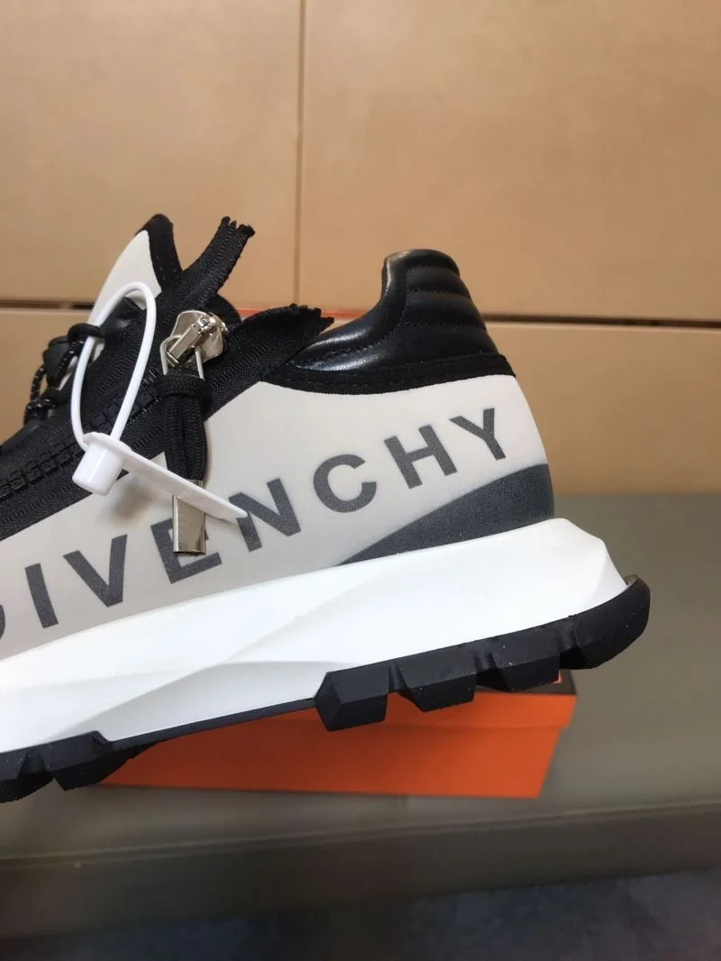 Functional Givenchy Shoes 13876