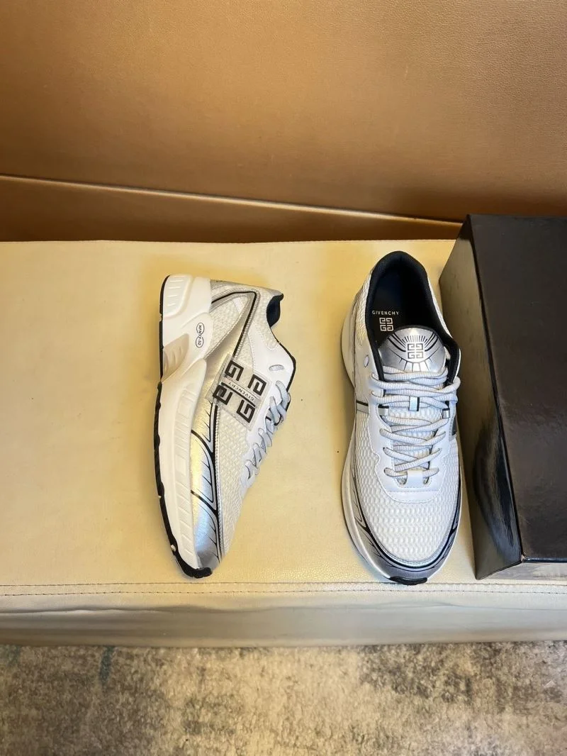Lightweight Givenchy Shoes 13924