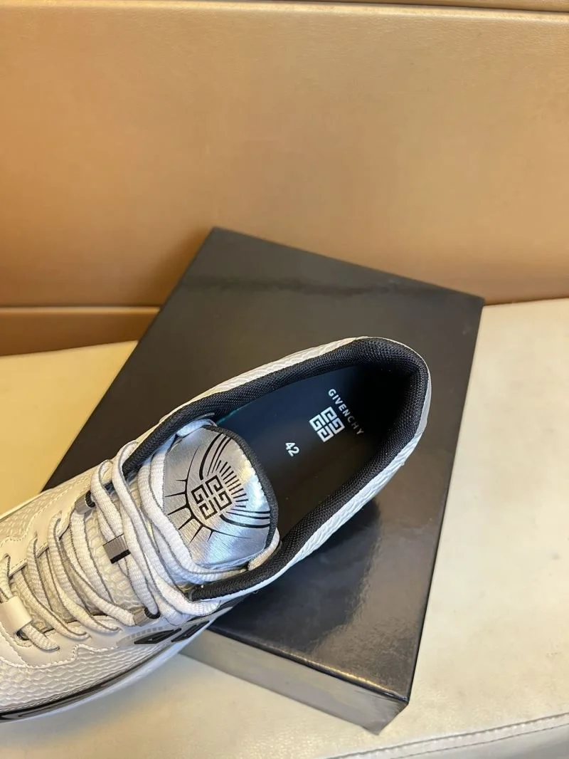 Lightweight Givenchy Shoes 13924