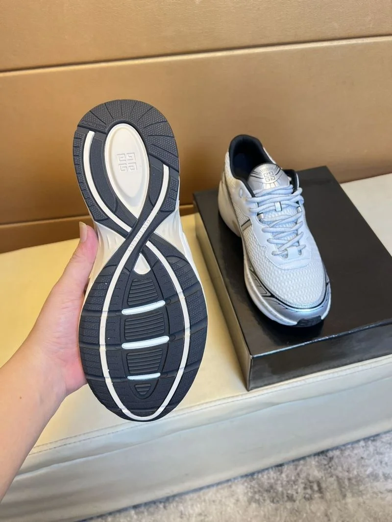 Lightweight Givenchy Shoes 13924
